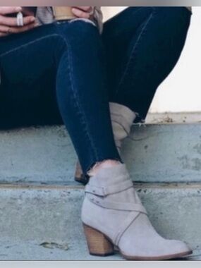 Sam Edelman Merton Leather Ankle Booties
